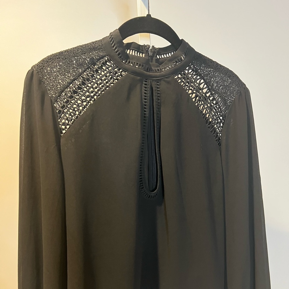 - TULAROSA 'Coco' Blouse- Size M- EUC- - Picture 6 of 9
